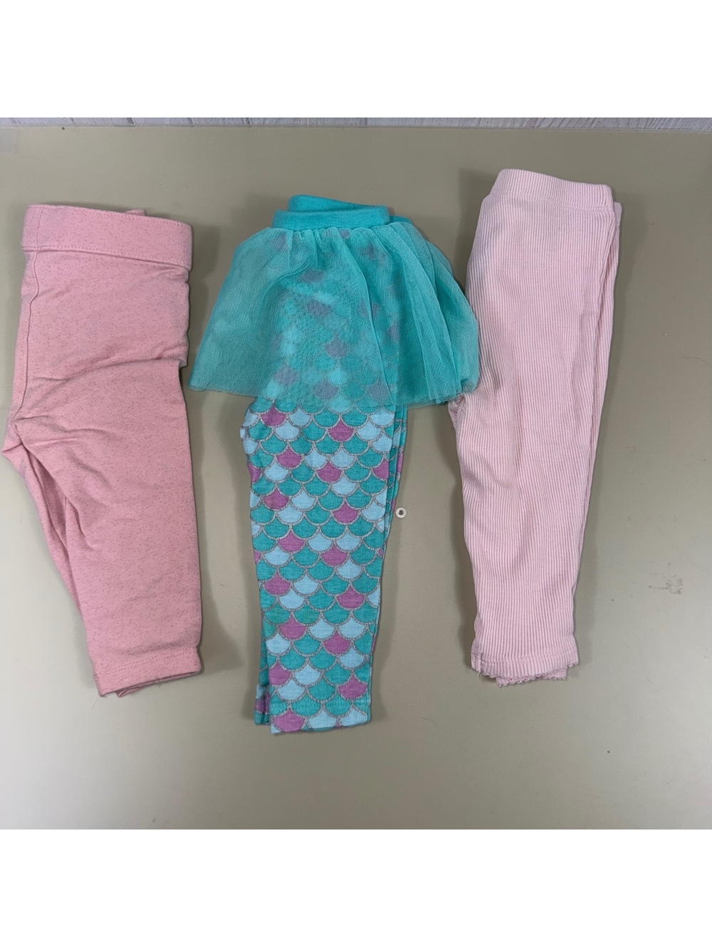 OshKosh Carter’s Baby Girl 9M Leggings Pants Lot 3